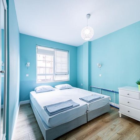 Colibri Central Apartment Varna Bagian luar foto
